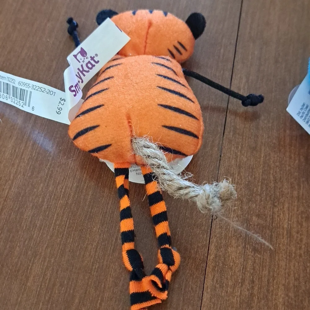 Cat Toys Tiger Cat With Cat Nip and Blue Pom Pom Ball/BUNDLE ONLY